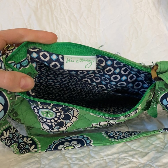 Vera Bradley Cotton Cupcakes Crossbody - Picture 3 of 3